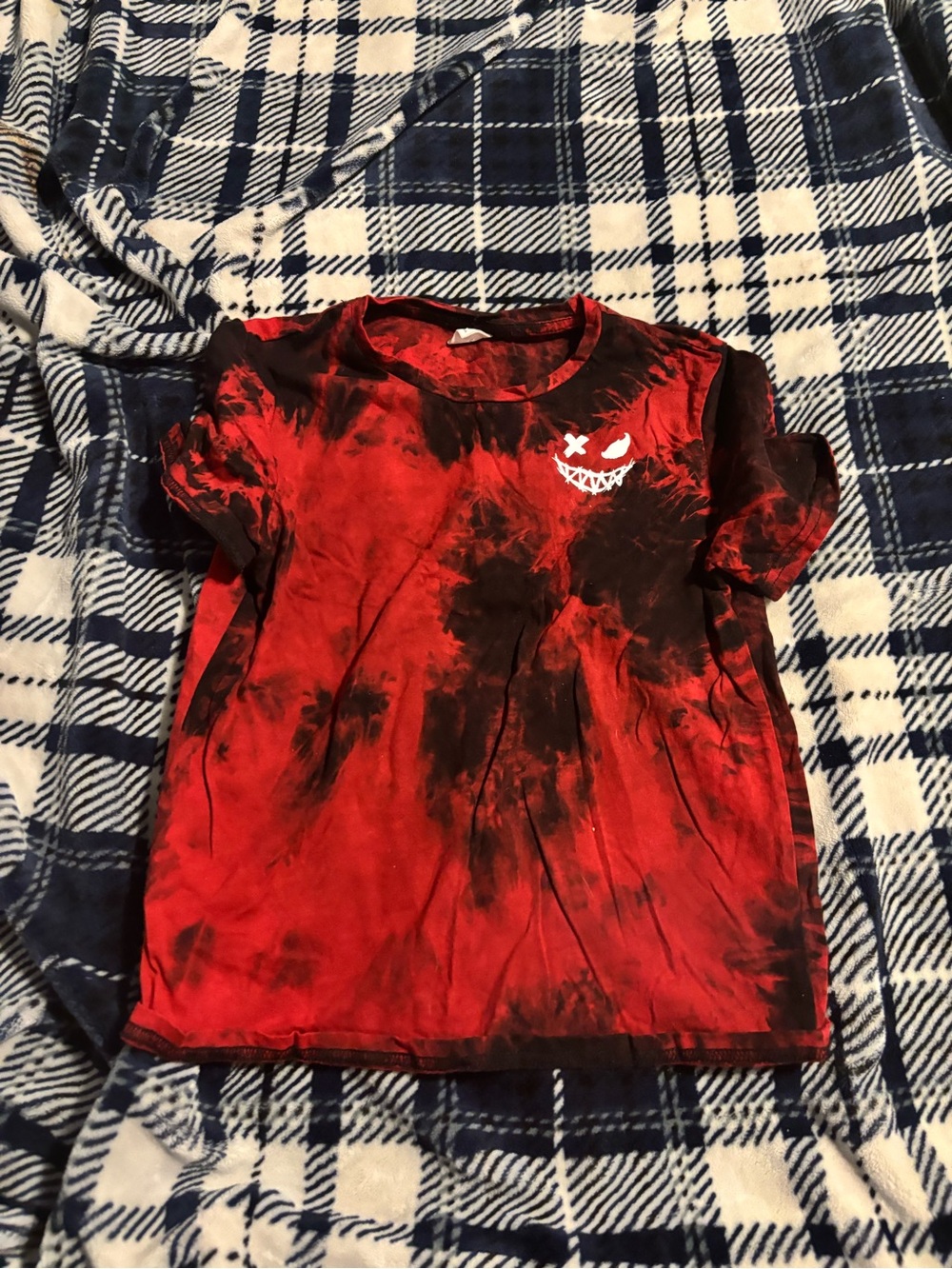 SHEIN Red & Black Tie-Dye Graphic Tee